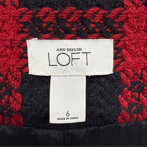 ANN TAYLOR LOFT Red Black Plaid Tweed Coat Jacket Wool Blend Size 6 - Picture 3 of 8